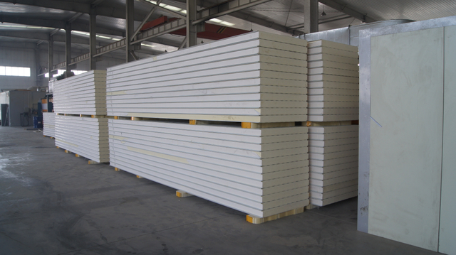 Panel Sandwich Poliuretan untuk Panel PU Dinding